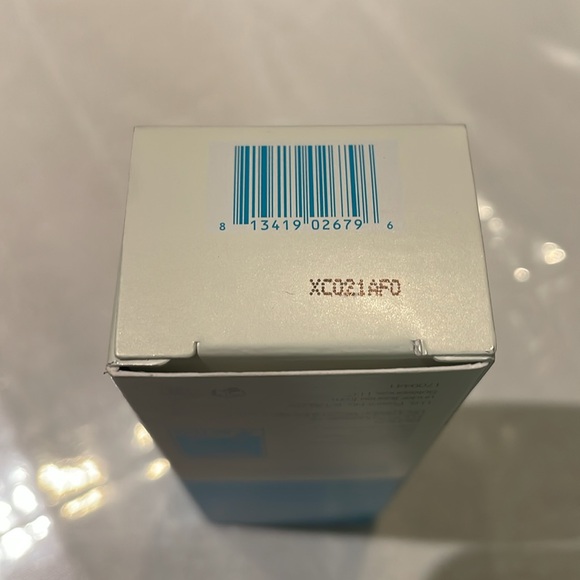 COLORESCIENCE SPF 50 SUNSCREEN GLOW & EYE MASK - Picture 2 of 5